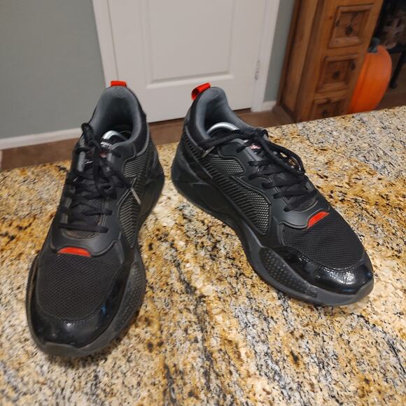 Puma Black Running Shoes Size 11.5 US Model 383290-01 - Picture 3 of 12